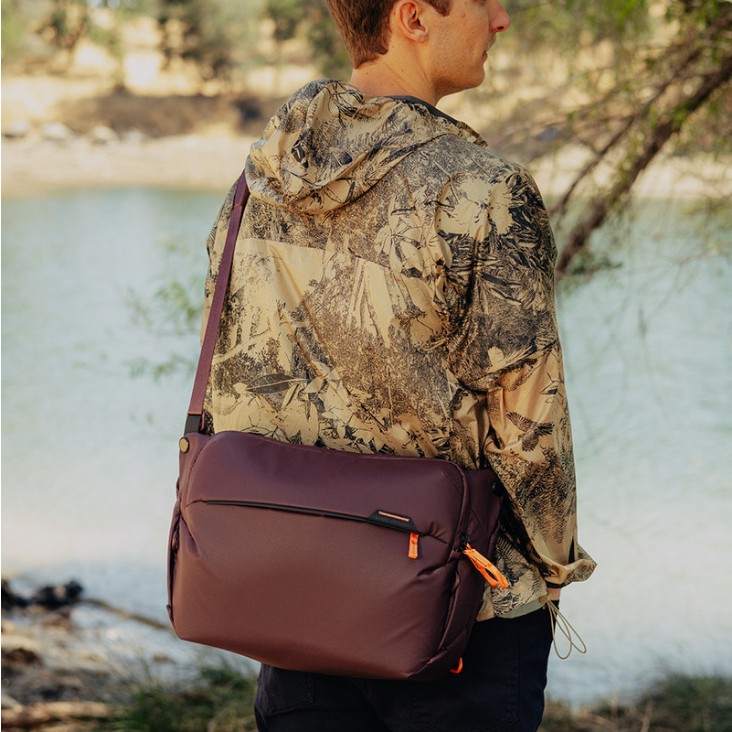 V2 슬링백 10L 이클립스